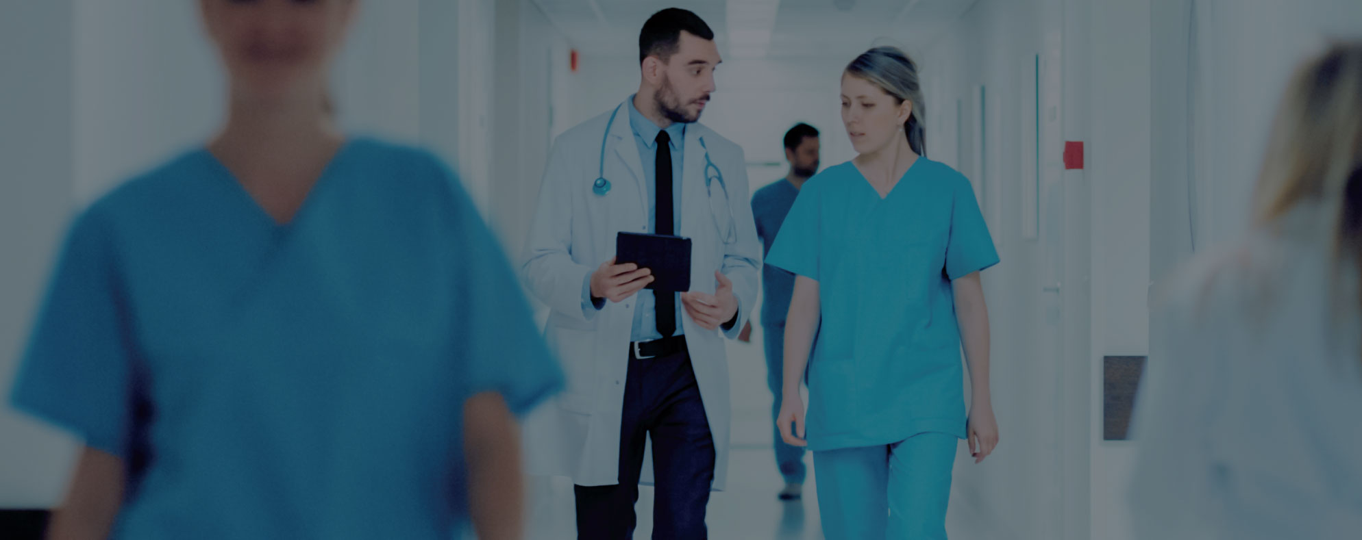 UHF Technology vs. Barcode in Healthcare: Weighing the Options